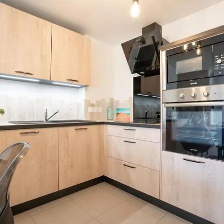 Anna-1 By Interhome شقة