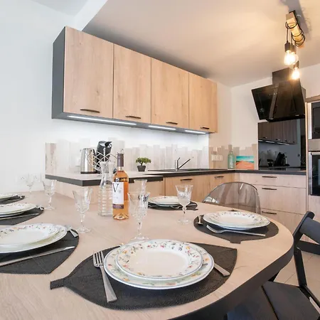 Anna-1 By Interhome * آركاشو