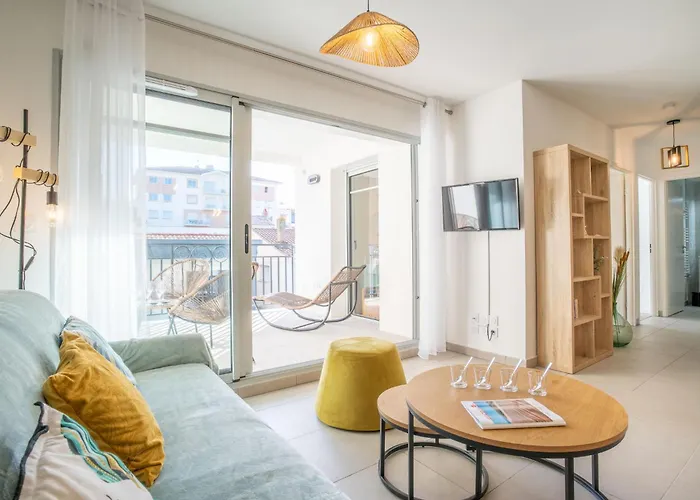 Anna-1 By Interhome * アルカション